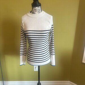 COOPERATIVE NWOT mock neck jumper